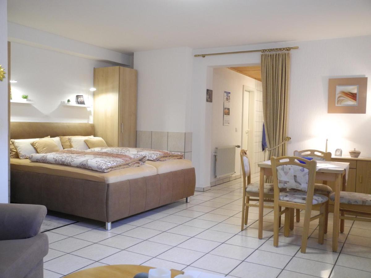 Ferienwohnung Heinen Andernach Ngoại thất bức ảnh
